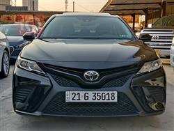 تۆیۆتا کامری